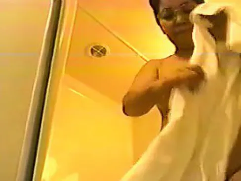 Chubby Japanese Grandma Washing Her Body